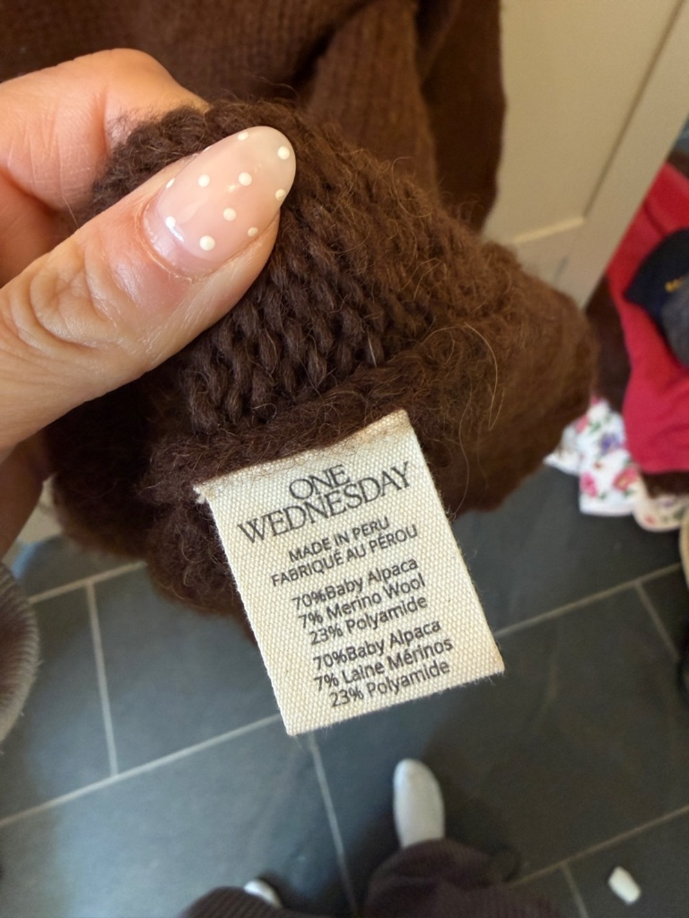 Alpaca wool Women's Cozy Brown Crewneck Sweater - Picture 2 of 2